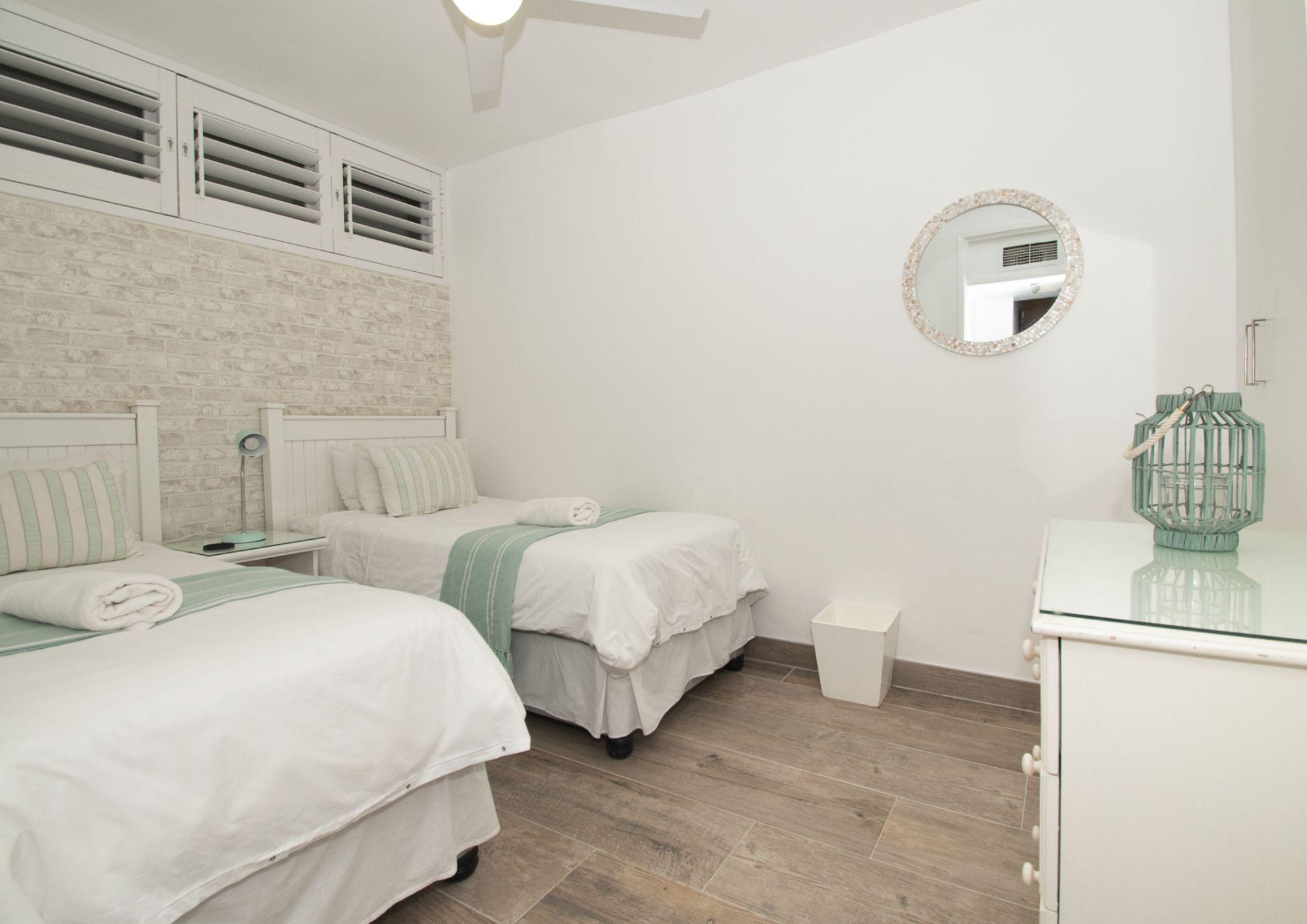 128 Breakers Resort - photo 3