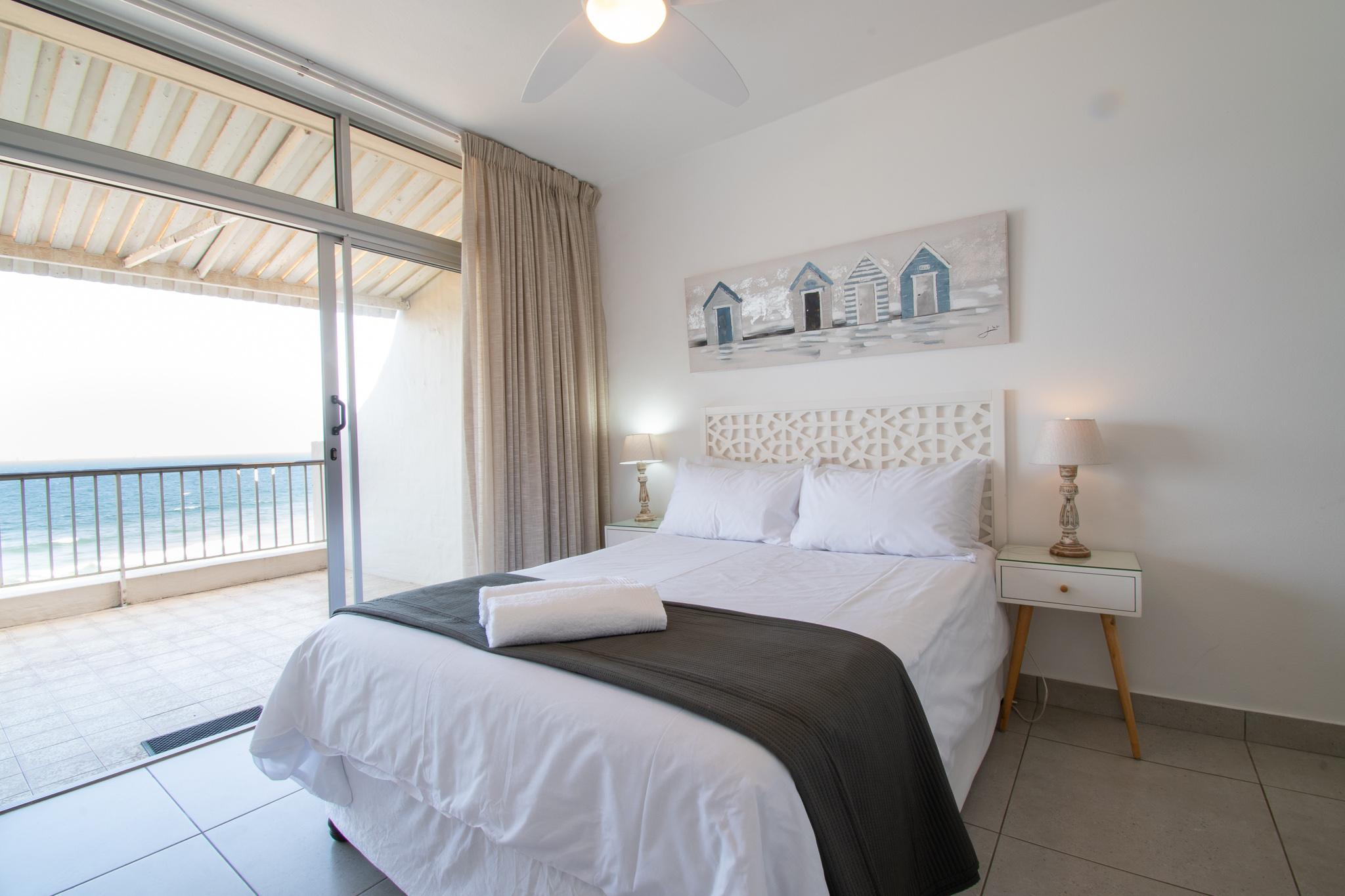 19 Bronze Bay - 2 Bed - photo 1