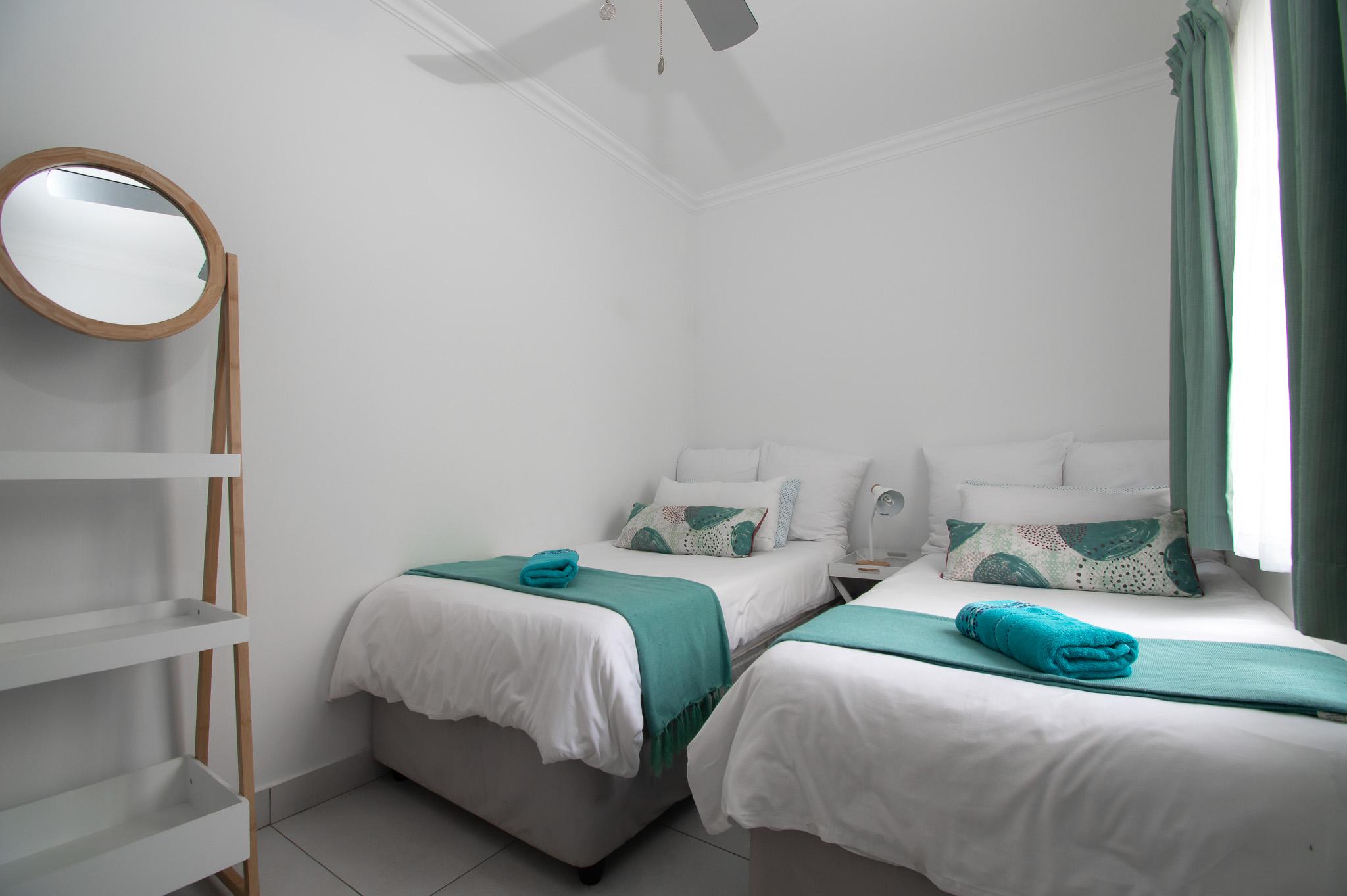 12 Bronze Bay - 2 Bed - photo 5