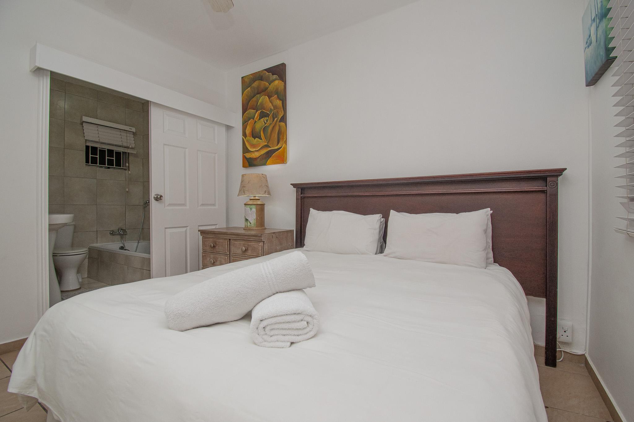 1 Bronze Bay - 2 Bed - photo 3