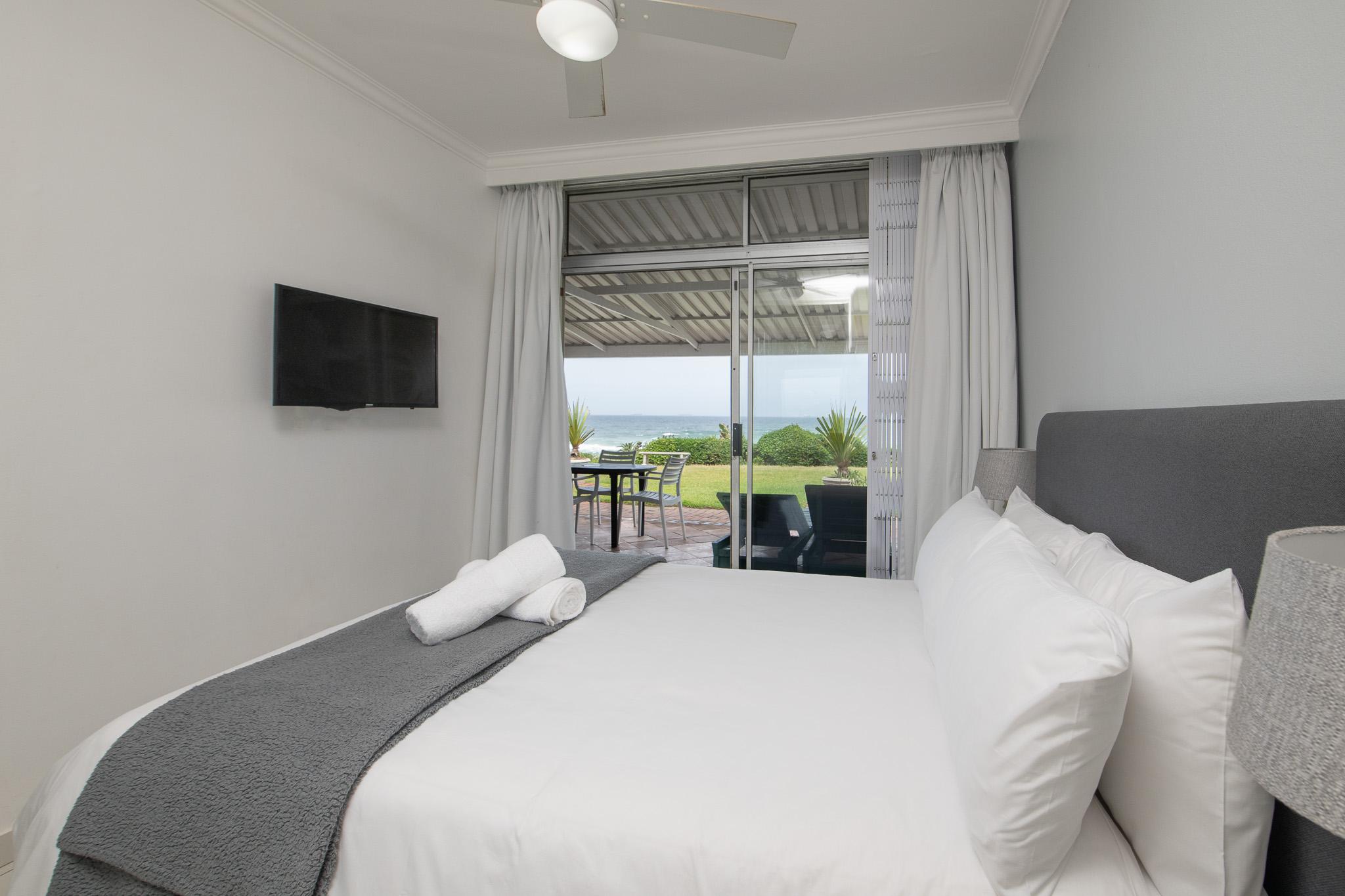 3 Bronze Bay - 2 Bed - photo 3
