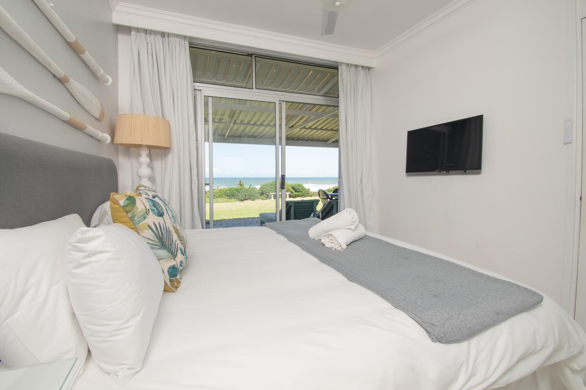 2 Bronze Bay - 2 Bed - photo 2