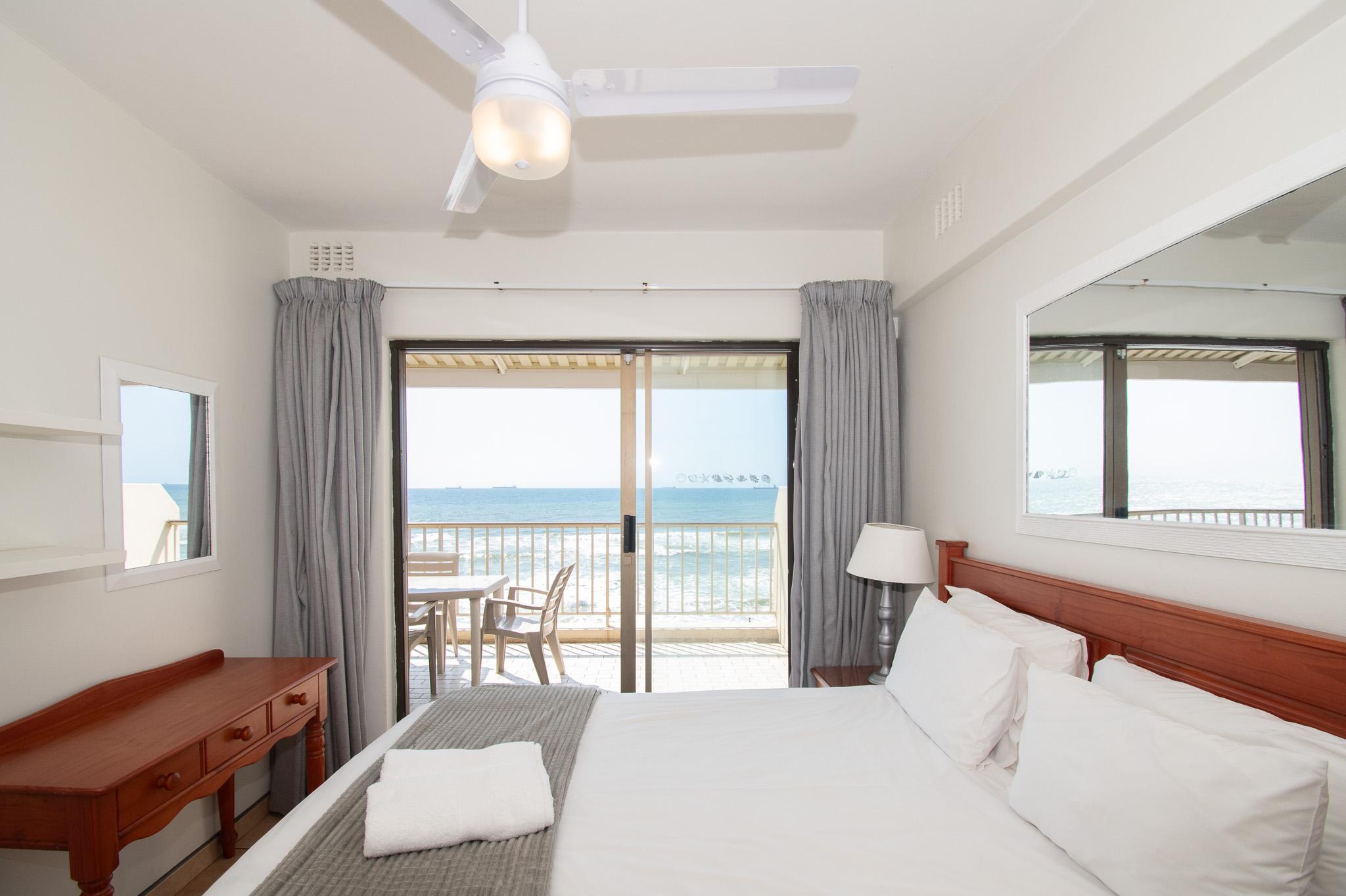 9 Bronze Beach - photo 2