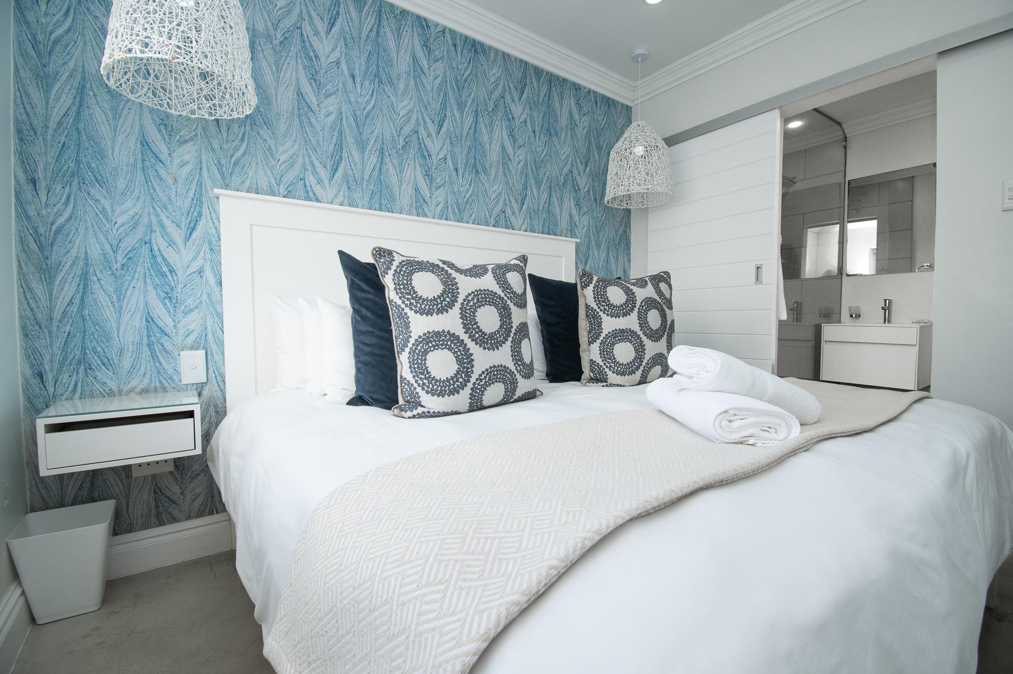 24 Bronze Bay - 1 Bed - photo 2