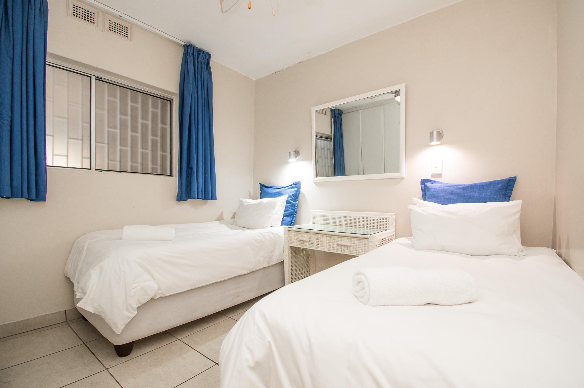 10 Bronze Bay - 2 Bed - photo 4