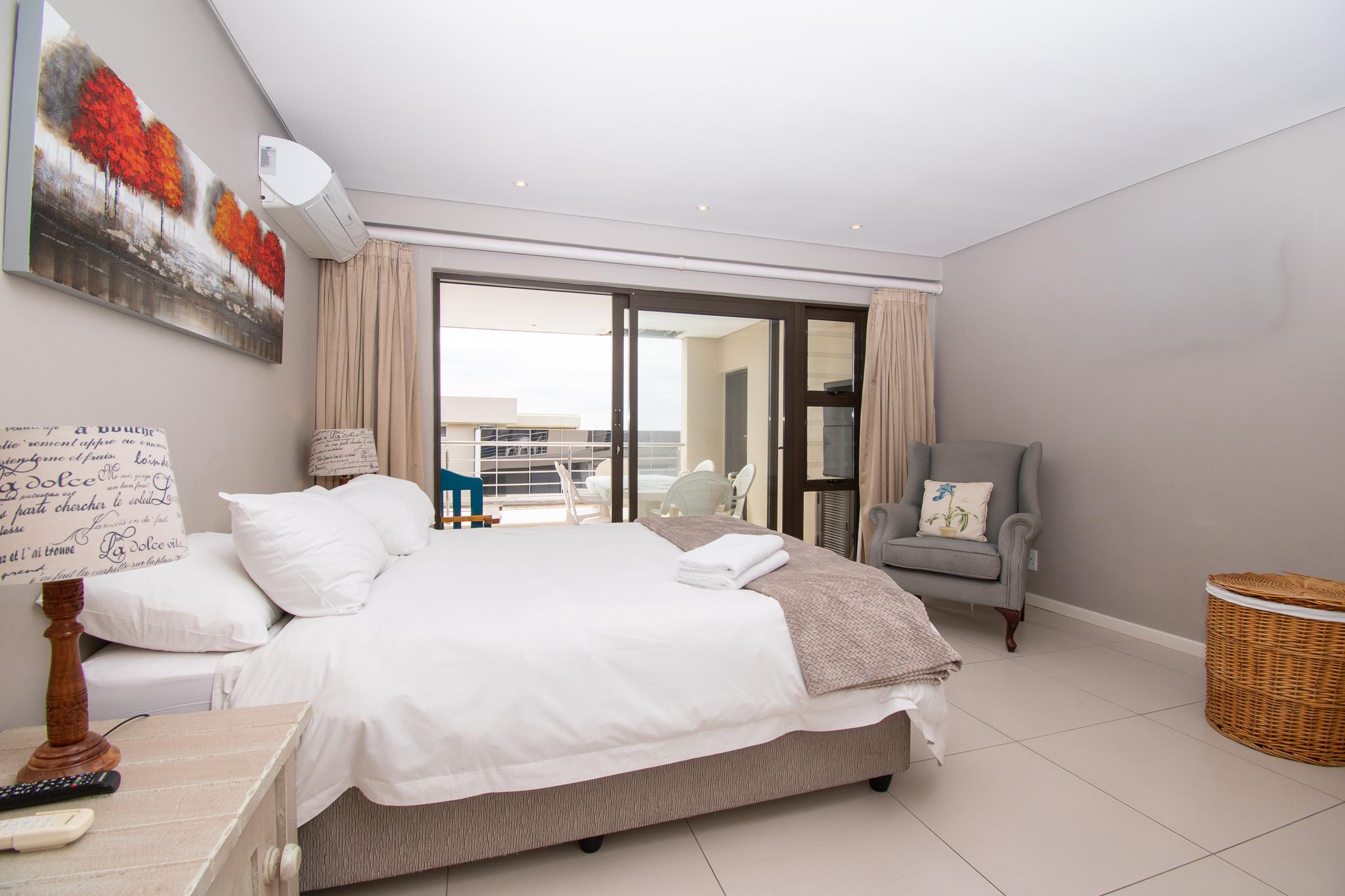 26 Bronze Beach - photo 1