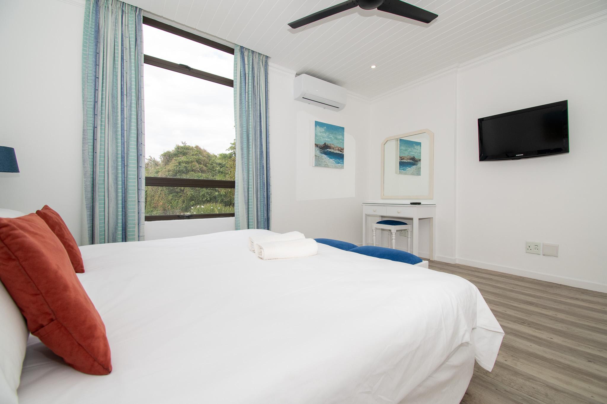 131 Breakers Resort - photo 5