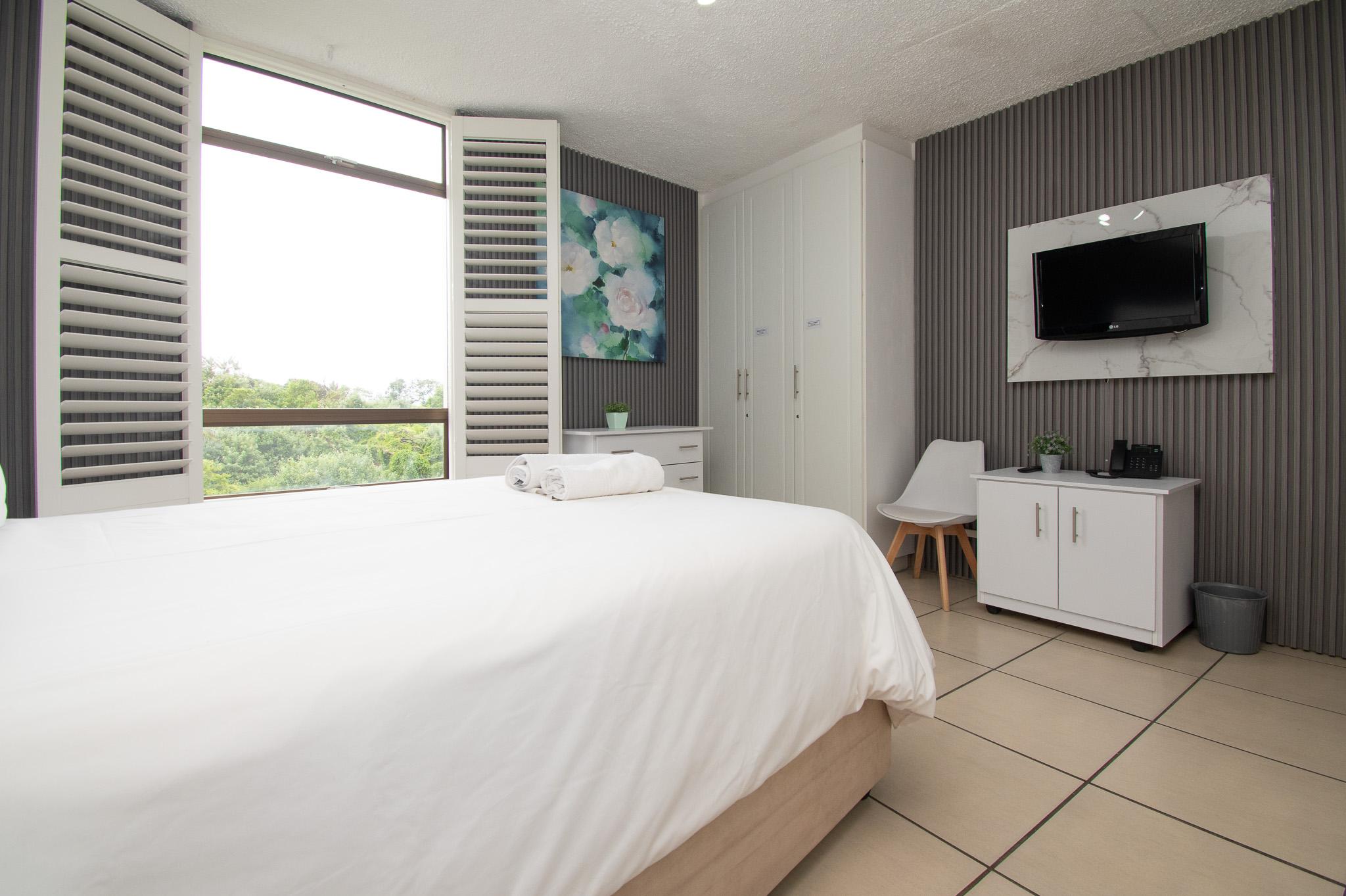 231 Breakers Resort - photo 2
