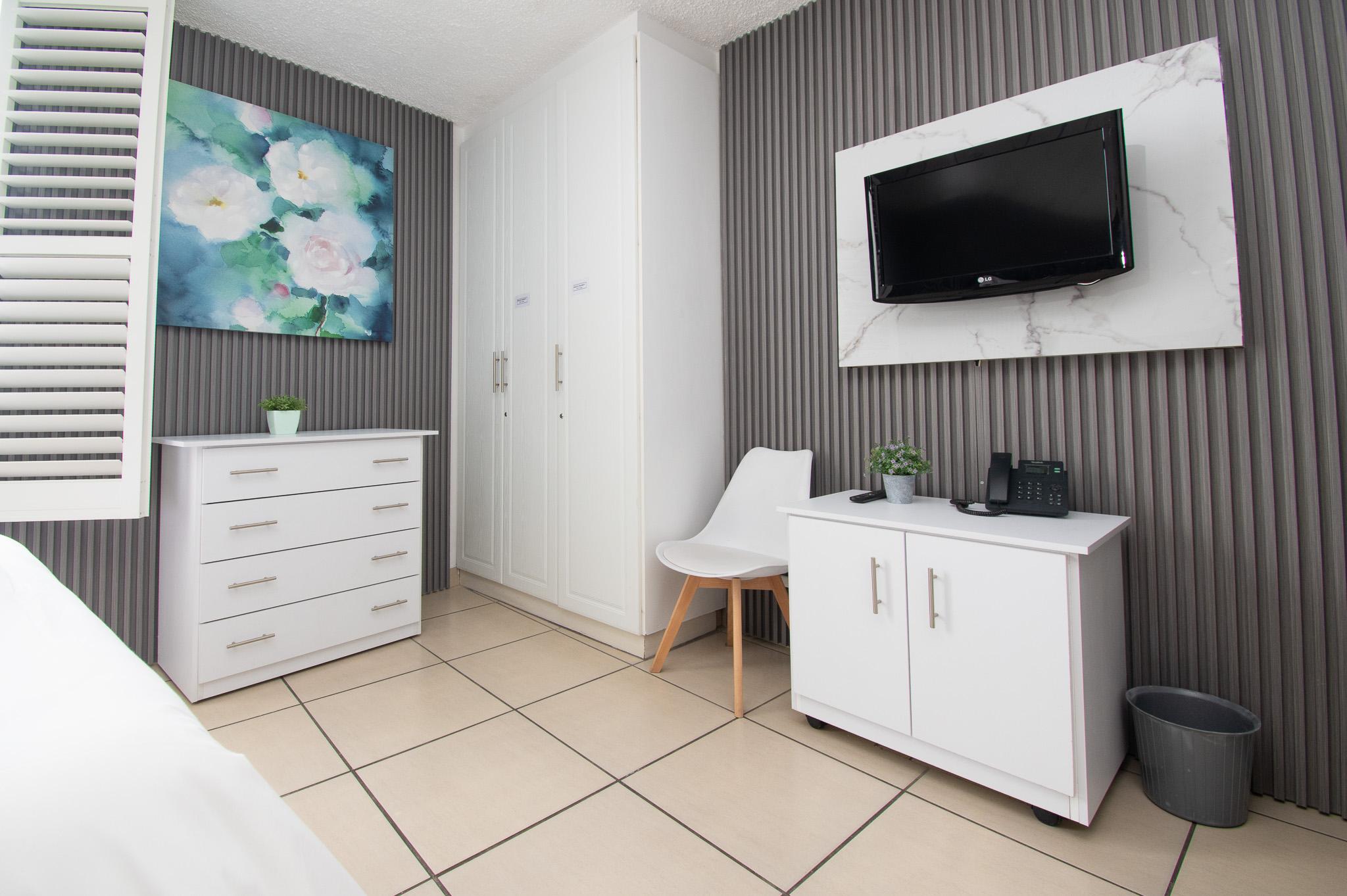 231 Breakers Resort - photo 5